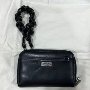 Stone Mountain black leather double zip wallet